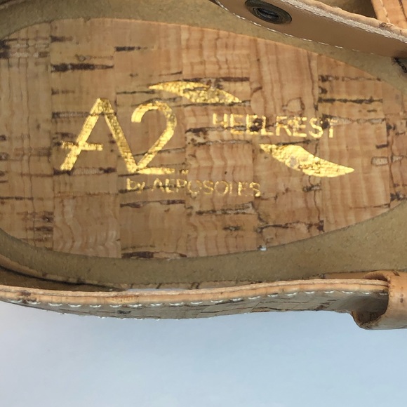 Aerosoles cork wedge sandals - Picture 5 of 9